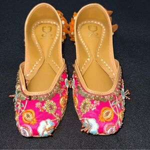 Fizzy Goblet juttis size EU 35 traditional‎ Indian Punjabi shoes